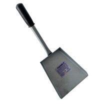 Pelle à main plate en acier 4L